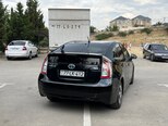 Toyota Prius-5