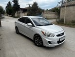 Hyundai Accent-3