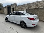 Hyundai Accent-5
