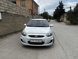 Hyundai Accent-2