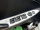 Hyundai Accent-13