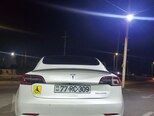 Tesla Model 3-8