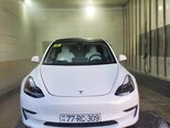 Tesla Model 3-15