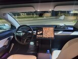 Tesla Model 3-6