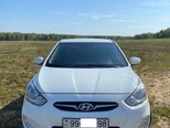 Hyundai Accent-1
