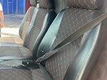 Ford Transit-7