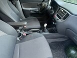 Kia Rio-12
