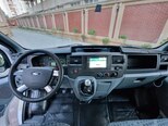 Ford Transit-12
