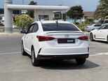 Hyundai Accent-7