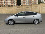 Toyota Prius-5