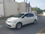 Nissan Tiida-5