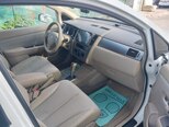 Nissan Tiida-9