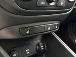 Hyundai Accent-23