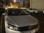 Volkswagen Passat-14