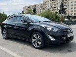 Hyundai Elantra-2