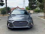 Hyundai Elantra-1