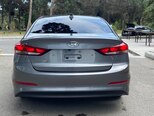 Hyundai Elantra-8