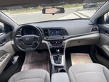 Hyundai Elantra-11