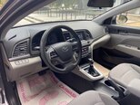 Hyundai Elantra-12