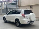 Toyota RAV4-5