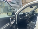 Toyota RAV4-12