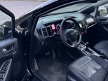 Kia Cerato-11