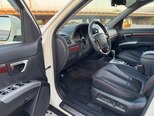 Hyundai Santa Fe-14