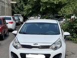 Kia Rio-1