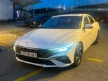 Hyundai Elantra-1