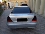 Mercedes C 220-2
