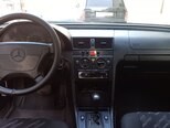 Mercedes C 220-11
