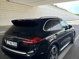 Porsche Cayenne GTS-6