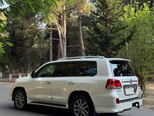Toyota Land Cruiser-4