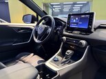Toyota RAV4-17