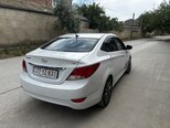 Hyundai Accent-8