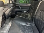 Toyota Land Cruiser-13