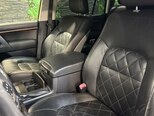 Toyota Land Cruiser-12