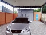 Hyundai Sonata-1