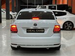 Volkswagen Polo-5