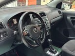 Volkswagen Polo-13