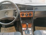 Mercedes 190-10