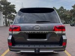Toyota Land Cruiser-11