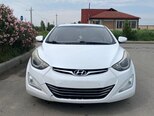 Hyundai Elantra-1