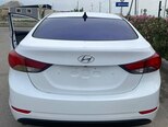 Hyundai Elantra-5