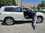 Toyota Highlander-4
