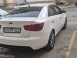 Kia Cerato-10