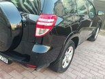 Toyota RAV4-7