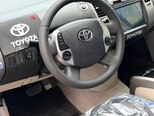 Toyota Prius-7