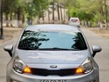 Kia Rio-5