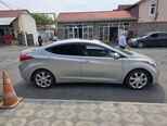 Hyundai Elantra-4